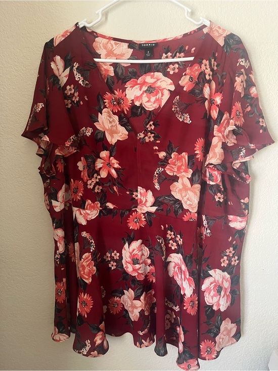 torrid Tops - torrid Maroon Floral V-Neck Ruffle Sleeve Blouse